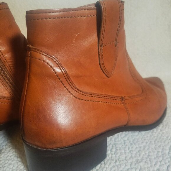 Paul Green Leather Niche Pointed Toe Leather Booties in Cognac Star - Size 7 - Picture 6 of 13
